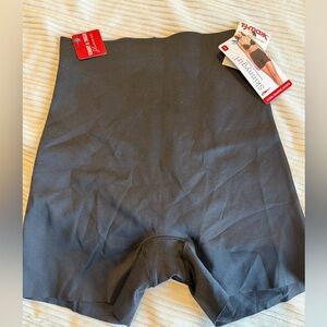 NWT Skinnygirl Black Shaping Shorts for Women Undershirts